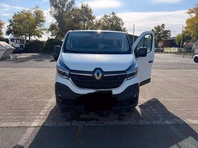 Renault Trafic dCi 120