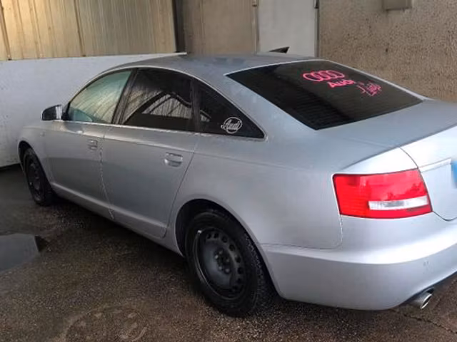 Audi A6 V6 2.4 177