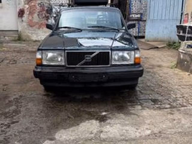 Volvo 245 2.0 Polar