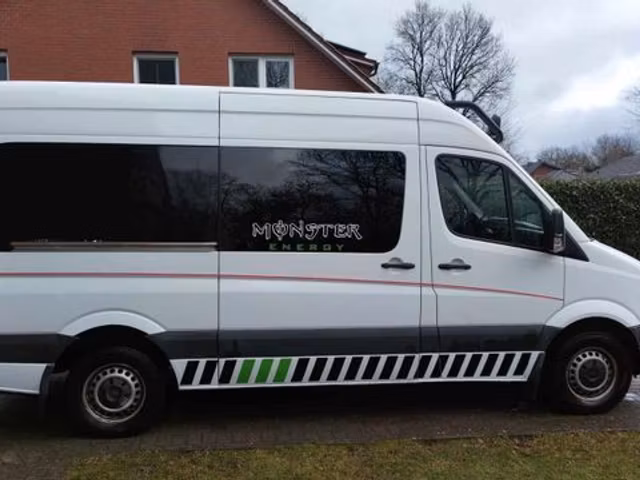 Mercedes-Benz Sprinter 216 2.1 163