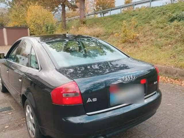 Audi A6 V6 2.4 170