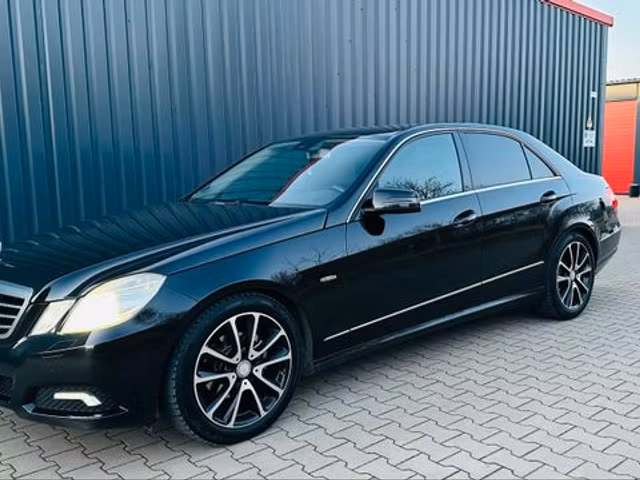 Mercedes-Benz Classe E E 220 2.1 CDI 170 Avantgarde