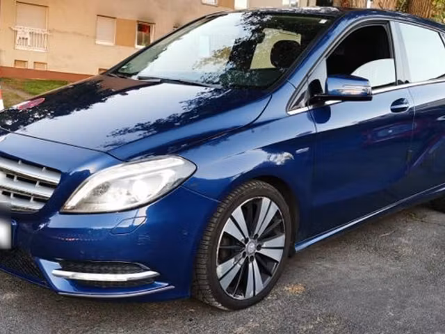 Mercedes-Benz Classe B B 180
