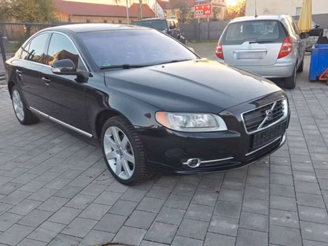 Volvo S80 D5 2.4 136