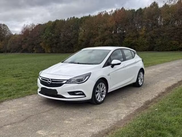 Opel Astra 1.6 CDTI 110 Edition
