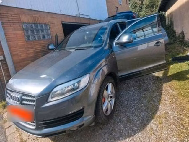 Audi Q7 V6 3.0 TDI S line quattro