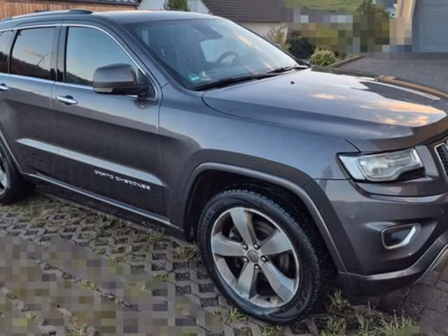 Jeep Grand Cherokee V6 3.0 250 Summit 4x4
