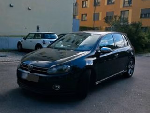 Volkswagen Golf 2.0 TDI 140