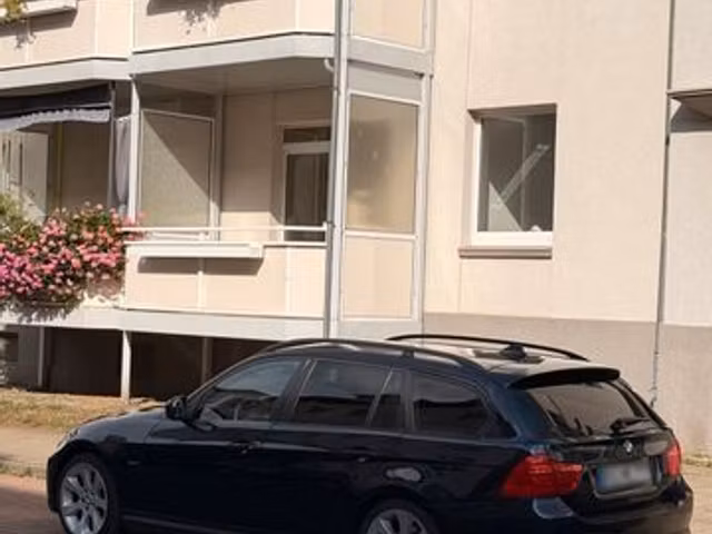 BMW Série 3 320d 2.0 TDI 130