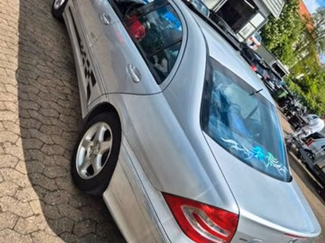 Mercedes-Benz Classe C C 320