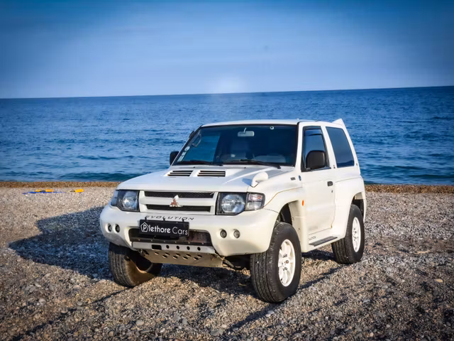 Mitsubishi Pajero Evo V6 3.5