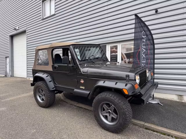 Jeep Wrangler V6 4.0 Sahara