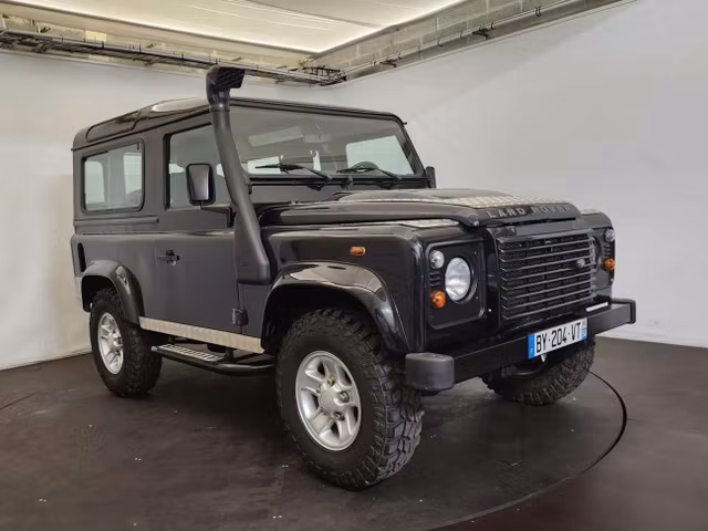 Land Rover Defender TD4 122 4x4