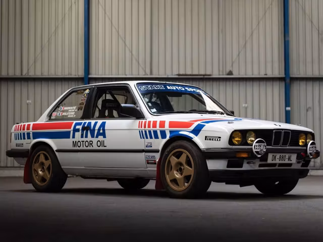 BMW Série 3 325i