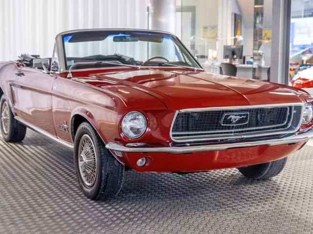 Ford Mustang 