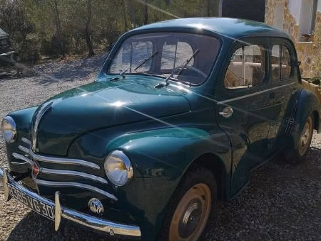 Renault R4 