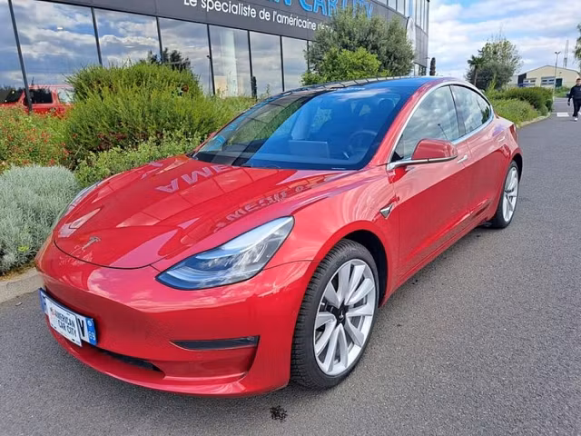 Tesla Model 3 Grande Autonomie