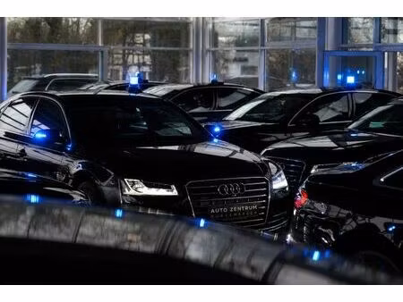 Audi A8 V8 4.0 TFSI 435 quattro