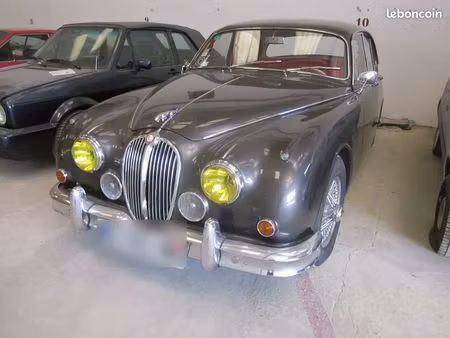 Jaguar Mark 2 