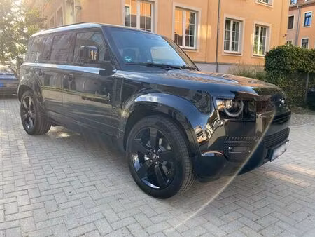 Land Rover Defender D200 3.0 200 X-Dynamic SE 4x4