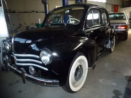 Renault R4 