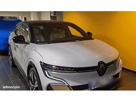Renault Mégane E-Tech 220 Iconic
