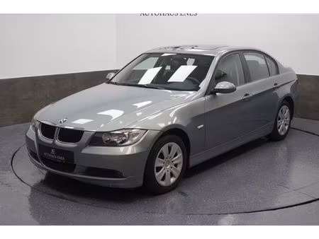 BMW Série 3 318i 2.0 129