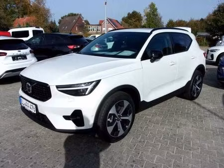 Volvo XC40 B4 2.0 197 Plus