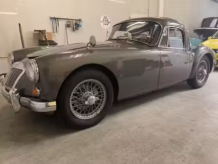 MG MGA 1.5