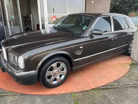 Bentley Arnage Red Label V8 6.75 0