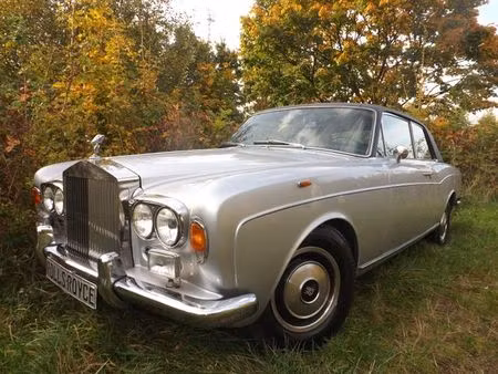 Rolls-Royce Corniche 