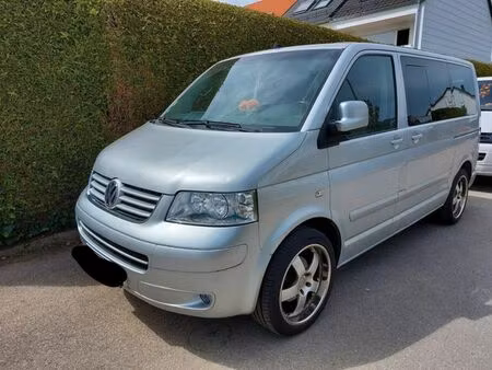 Volkswagen Transporter T5 2.5 TDI 174