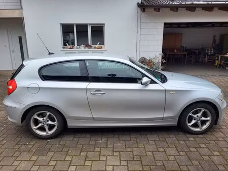 BMW Série 1 116i 2.0 122