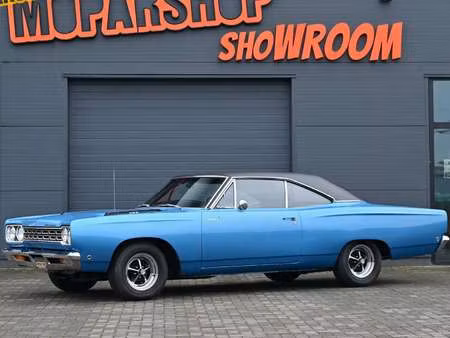 Plymouth Road Runner 