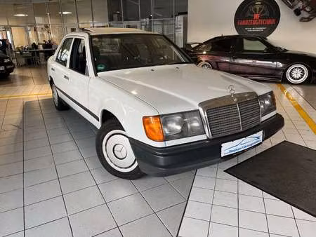 Mercedes-Benz Classe E 260 E