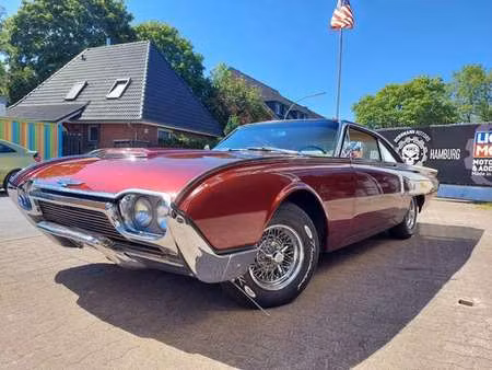 Ford Thunderbird 