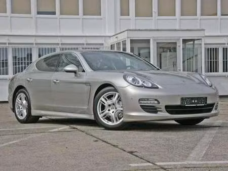 Porsche Panamera V8 4.8 400