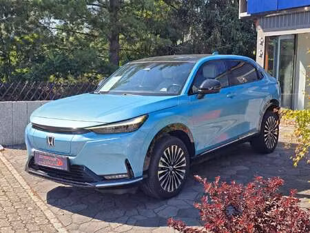 Honda e 204 Advance