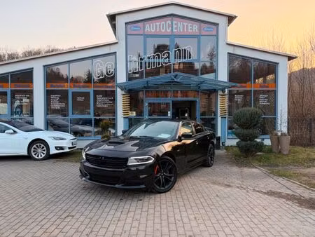 Dodge Charger V8 5.7