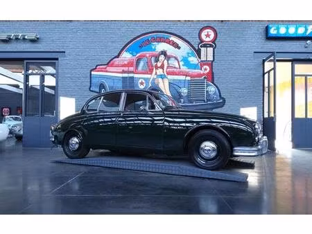 Jaguar Mark 2 2.4 Collection