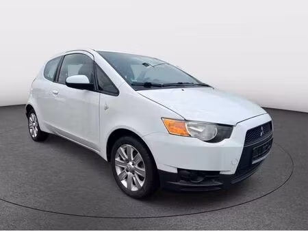 Mitsubishi Colt 1.3 95 Invite