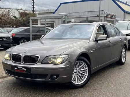 BMW Série 7 750i 4.8 367