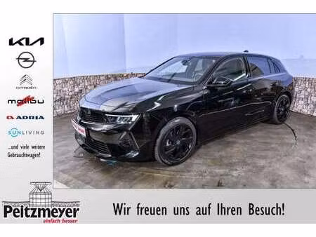 Opel Astra 1.2 131 GS