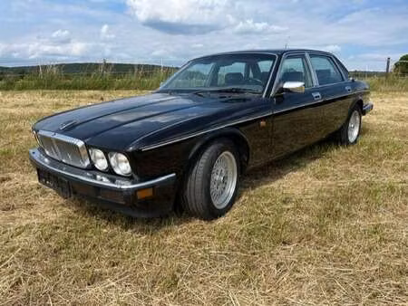 Daimler XJ V8 4.0