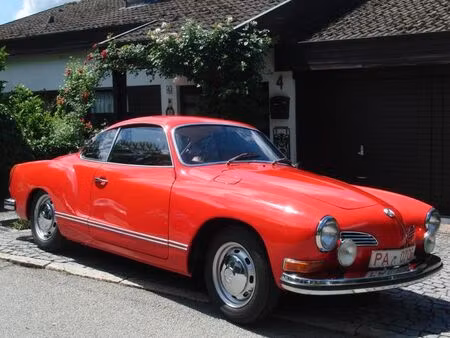 Volkswagen Karmann Ghia