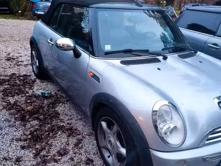 Mini Cabrio Cooper 1.6 115