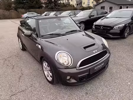 Mini Cabrio Cooper S 1.6 184