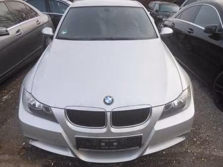 BMW Série 3 318i 2.0 129