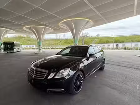 Mercedes-Benz Classe E E 220 2.1 CDI 170