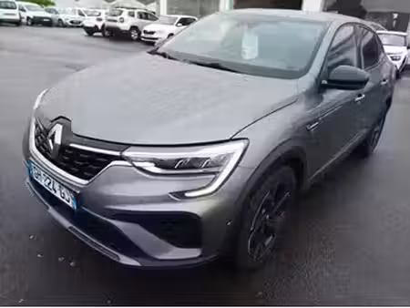 Renault Arkana E-Tech 1.6 145 RS Line